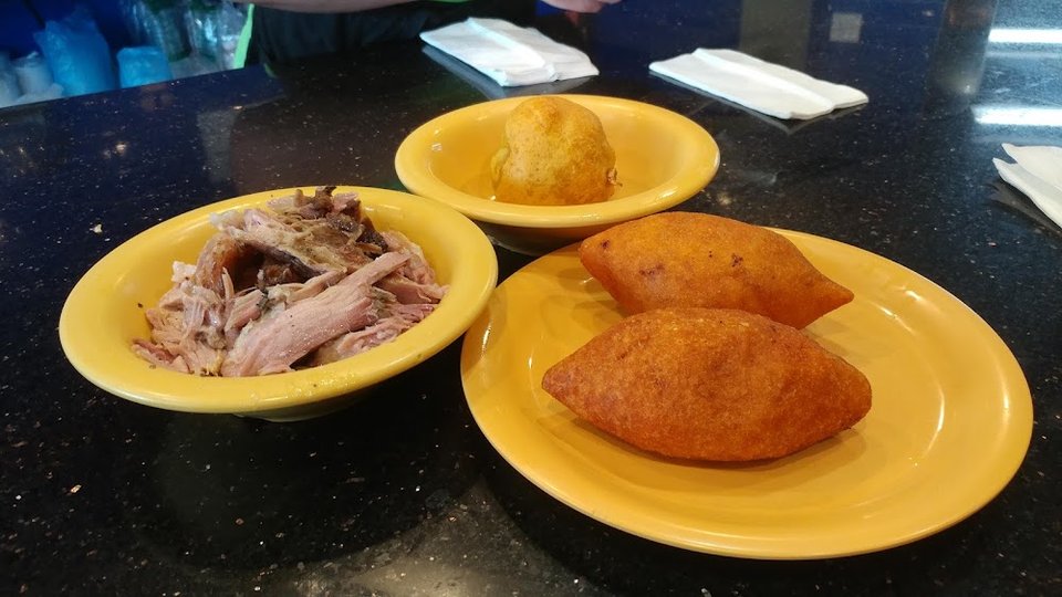 Pernil Papa Rellena De Carne Alcapurria